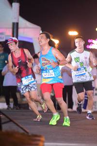 BIB: 
                            <button type="button" onclick="openModal(22978613)" class="btn btn-primary btn-sm float-right btn-popup" data-toggle="modal" data-target=".modal-high-quality">
                        <i class="fas fa-shopping-cart"></i> Add to Cart
                    </button>
                                            <button type="button" onclick="isThisMe(22978613, true)" class="btn btn-success btn-sm float-right btn-popup btn-isme hidden" data-toggle="tooltip" data-placement="bottom" title="นี่คือรูปของคุณใช่ไหม คลิกที่นี่เพื่อเอาเข้าอัลบั้ม">
                        <i class="fas fa-plus"></i> Add to album
                    </button>
                    <button type="button" onclick="isThisMe(22978613, false)" class="btn btn-warning btn-sm float-right btn-popup btn-isnotme hidden">
                        <i class="fas fa-ban"></i> Remove from album
                    </button>